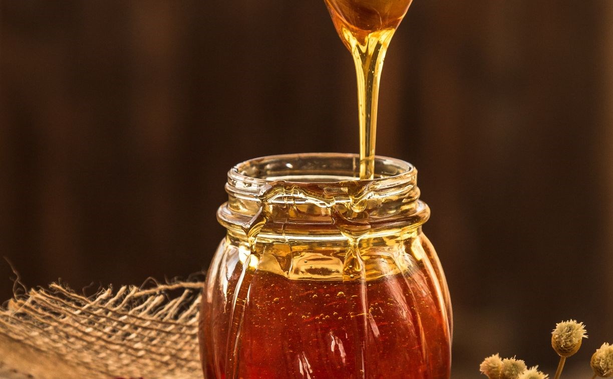 Роскачество нашло в мёде с прилавков остатки ветеринарных препаратов