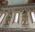 В Смирных завершается роспись нового храма Георгия Победоносца
