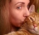 "Один раз он спас мне жизнь": хозяйка кота по кличке Сахалин трогательно поздравила его с днём рождения