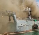 В порту Пусана 5 часов тушили сахалинский рыболовецкий траулер
