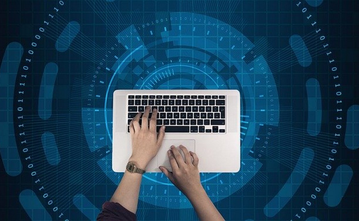 О кибермошенничестве и травле в интернете расскажут сахалинцам
