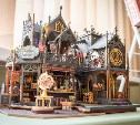 В Южно-Сахалинске открылась выставка к юбилею автора "Гарри Поттера" 