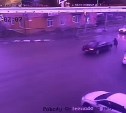 Toyota Crown вылетел на "красный" и сбил пешехода в Южно-Сахалинске