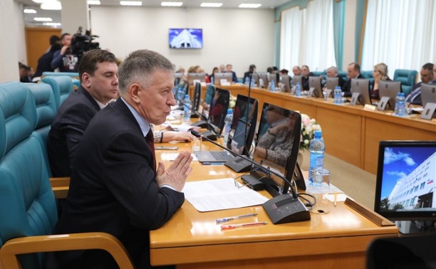 В 2019 году в объекты социальной сферы Сахалина и Курил планируют направить почти 80 млрд рублей В 2019 году в объекты социальной сферы Сахалина и Курил планируют направить почти 80 млрд рублей