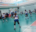 Одиннадцать команд принимают участие в региональных соревнованиях по волейболу 