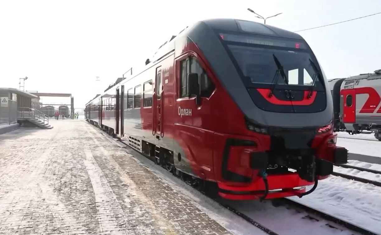 В 2025 году жители Сахалинской области стали чаще пользоваться пригородными поездами
