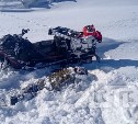 Рыбак-снегоходчик погиб на льду на юге Сахалина