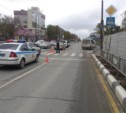 В Южно-Сахалинске на пешеходном переходе сбит мужчина
