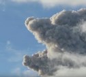 Пепел из вулкана Эбеко выпал в Северо-Курильске