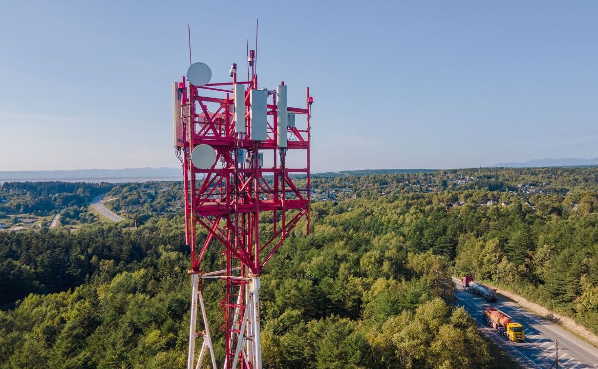 Абоненты Т2 стали качать в 5,5 раза больше на трассах Сахалина