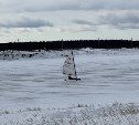 Редкие кадры: сахалинские буеристы устроили гонки на льду