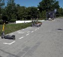 В Южно-Сахалинске появились специальные места для парковки электросамокатов