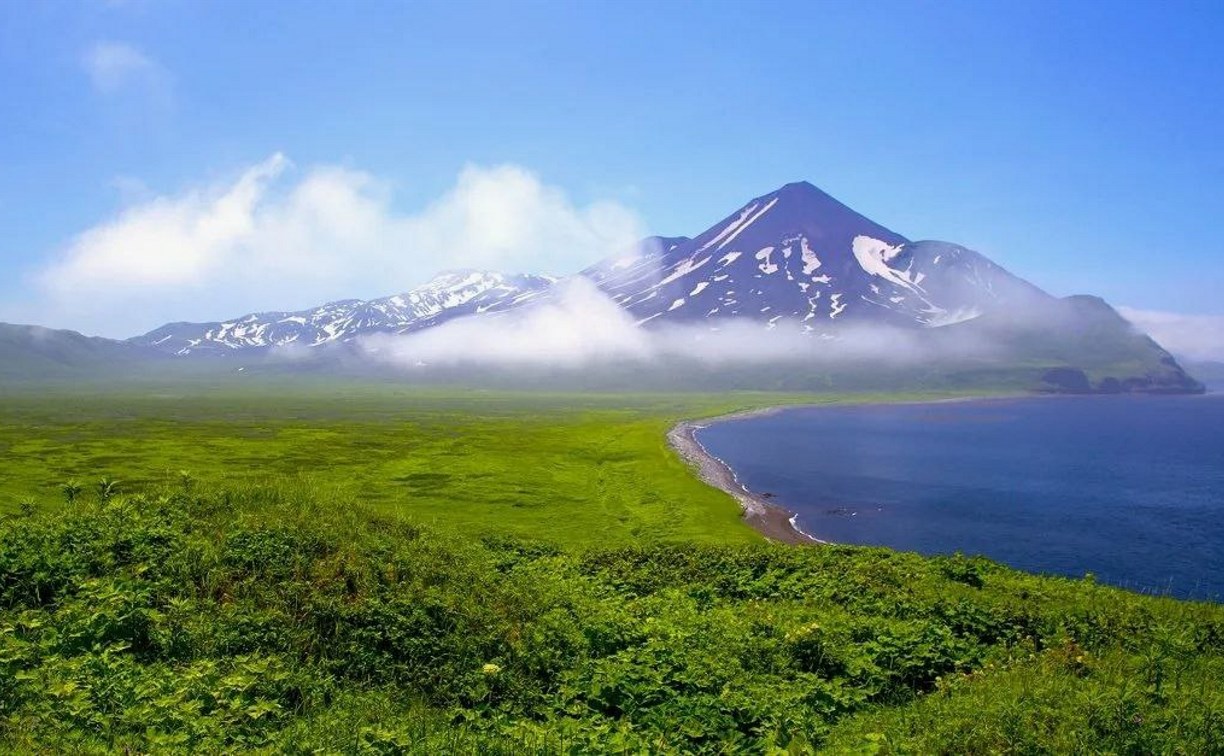 От маяков до вулканов: на Сахалине определили земли для туристического бизнеса