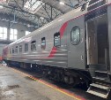 По поручению Валерия Лимаренко на Сахалине обновляют пассажирские вагоны