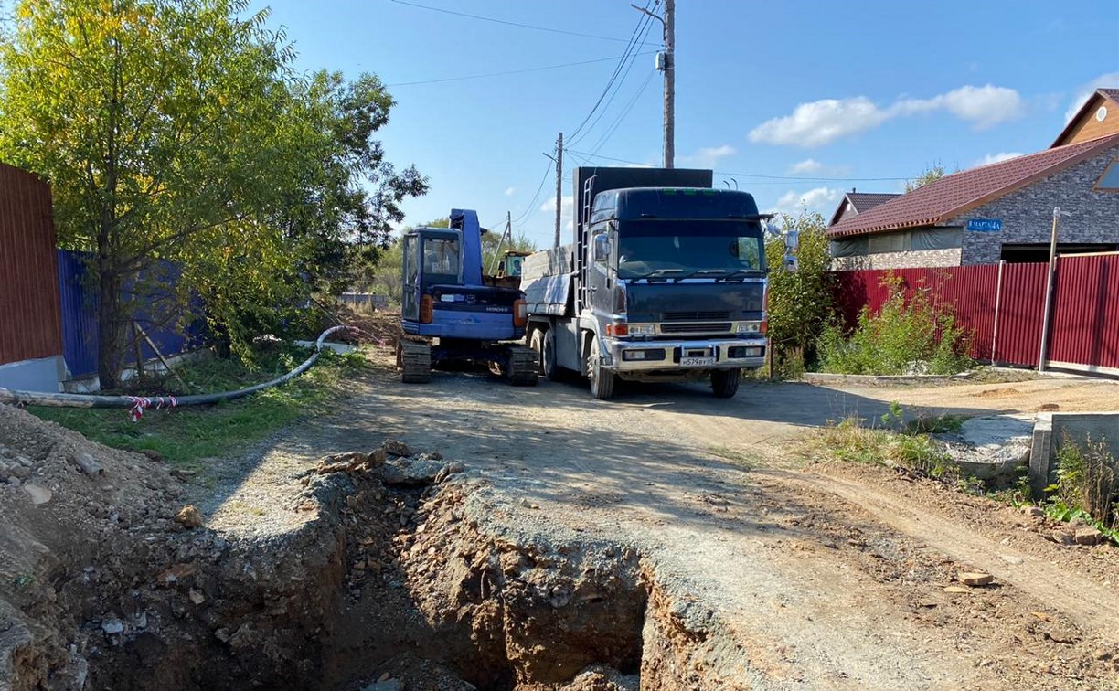 Рабочие повредили газопровод в Троицком