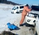 Легковушка протаранила машины рыбаков у озера Лебяжье на Сахалине