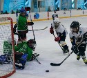 Больше 100 сахалинских школьников сразились в хоккейном турнире