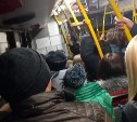 "Просто нет слов": жители Новотроицкого удивлены ответом минтранса на жалобы о переполненных автобусах