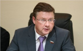Политика и экономика