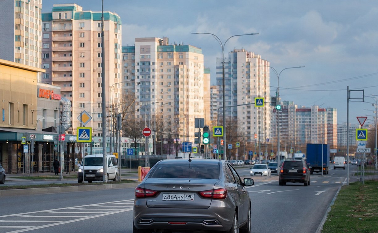 Сразу пять автобрендов подняли цены в России