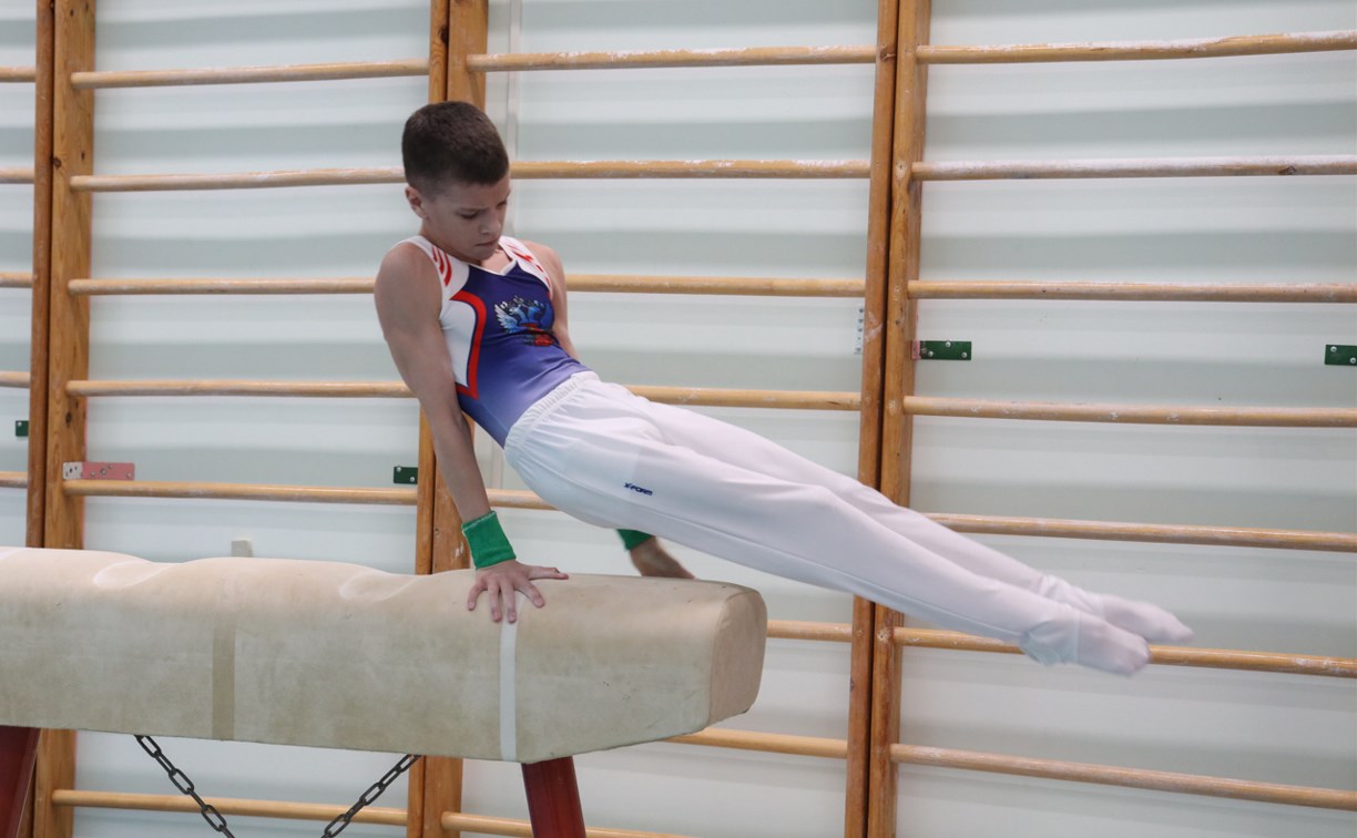 На Сахалине определили сильнейших в спортивной гимнастике