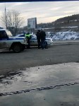 Таксиста с наркотиками задержали в Корсакове сотрудники ГИБДД, Фото: 5