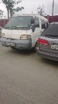 Житель Южно-Сахалинска пожаловался на автомобили, которых припарковали у дома на два года, Фото: 1