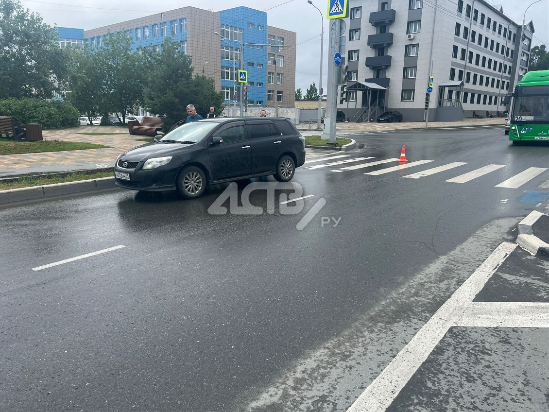 Сбили женщину на пешеходном переходе в Южно-Сахалинске - Новости Сахалинской  области – Фотогалерея, фото 3 - ASTV.ru