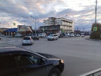 Очевидцев столкновения микроавтобуса и грузовичка ищут в Южно-Сахалинске, Фото: 3