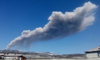 Вулкан Эбеко снова выбросил пепловое облако , Фото: 3