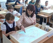Школьники Новоалександровска теперь могут учиться с помощью песка, Фото: 3