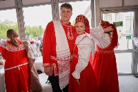 Сахалинские пары приняли участие в самой массовой церемонии бракосочетания в России, Фото: 8