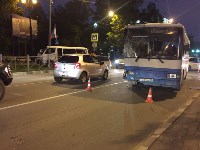 Два автобуса не поделили дорогу в Южно-Сахалинске, Фото: 7