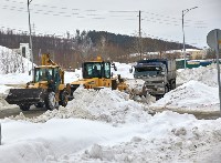 Расчистка придомовых территорий в ЖК "Уюн" в Южно-Сахалинске, Фото: 12