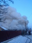Человек пострадал при пожаре в Южно-Сахалинске, Фото: 2
