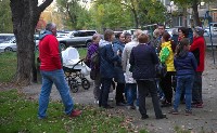 Жители двора в Южно-Сахалинске не могут определиться, чего больше хотят: стоянок или игровых зон, Фото: 4