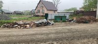 Контейнерные площадки в частном секторе Долинска превращаются в свалки., Фото: 1