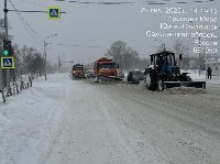 40 единиц техники и 25 дорожных рабочих расчищают региональные трассы от снега, Фото: 6