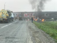 На Сахалине пассажирский поезд столкнулся с большегрузным автомобилем, Фото: 6