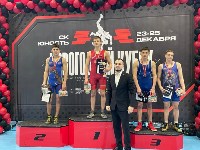 Сахалинские борцы вольного стиля завоевали восемь медалей на новогоднем турнире в Благовещенске, Фото: 3