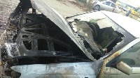 Nissan Bluebird сгорел в Южно-Сахалинске, Фото: 1