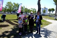 Южносахалинцы и Радио АСТВ создали цветочную клумбу, Фото: 5