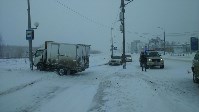 Грузовик и внедорожник столкнулись в Южно-Сахалинске, Фото: 5