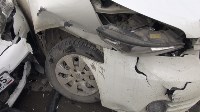 Девушка пострадала при столкновении трех автомобилей в Южно-Сахалинске, Фото: 1