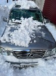 Сахалинка уже год не может получить деньги с ТСЖ за повреждение машины снегом с крыши, Фото: 3