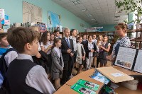 Больше сотни сахалинских школьников увидели первую книгу областной библиотеки, Фото: 10