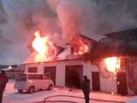 пожар в Хомутово на шиномонтажке, Фото: 7