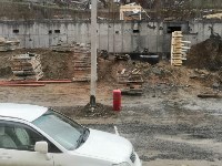 Жителям одного из домов в Холмск мешает стройка по соседству, Фото: 6