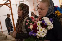 Православные Южно-Сахалинска идут поклониться мощам Матроны Московской, Фото: 26