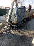 Пьяный водитель грузовика врезался в опору ЛЭП в Южно-Сахалинске, Фото: 3